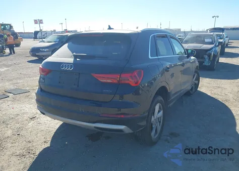 2020 Audi Q3 Premium 45 Tfsi Quattro Tiptronic z USA, uszkodzony, nr VIN WA1AECF35L1048823